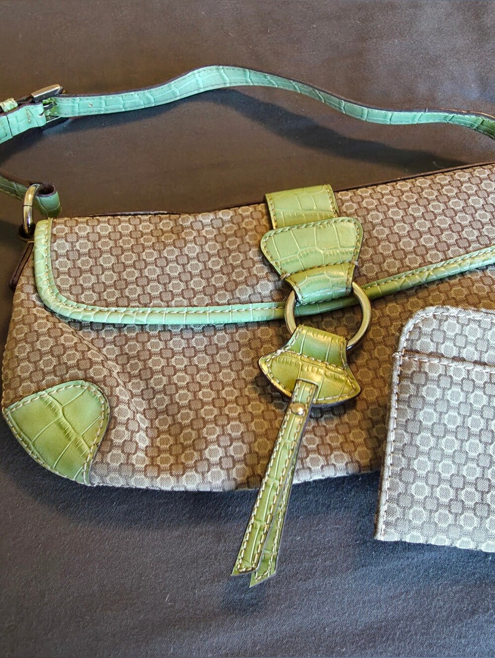 Nine West Taupe/Brown Bag With Green Trim And Matching Purse.